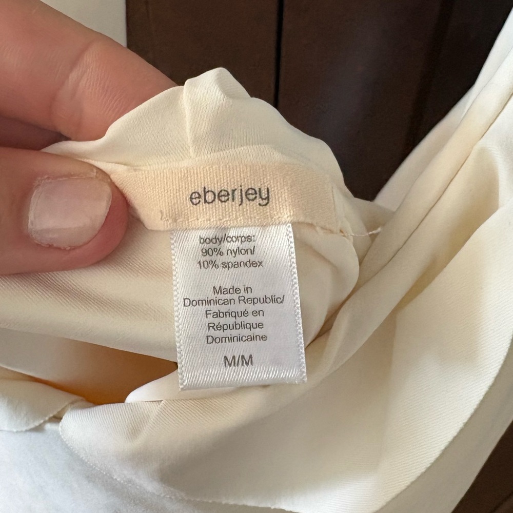 Eberjay | So Solid Loreta Ruffle One Piece - Picture 4 of 6